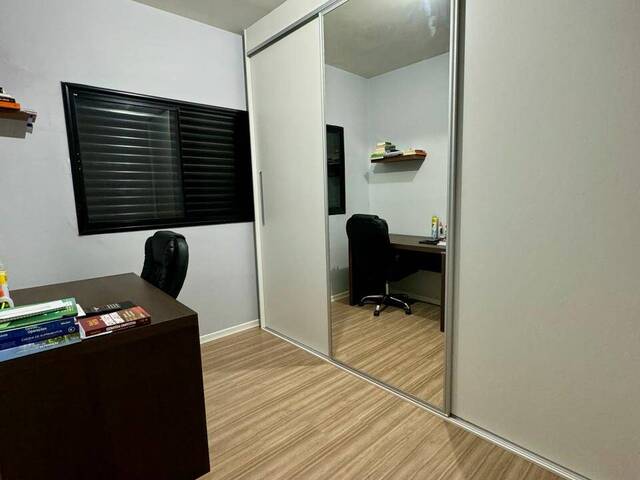 #27 - Apartamento para Venda em São Roque - SP