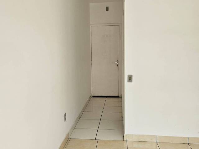 #42 - Apartamento para Venda em Mairinque - SP